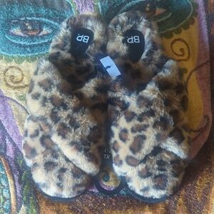 BP Leopard Pattern Faux Fur Slippers